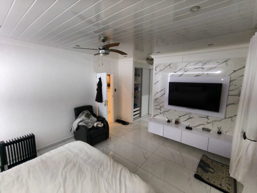 3 Bedroom Property for Sale in Boschdal North West